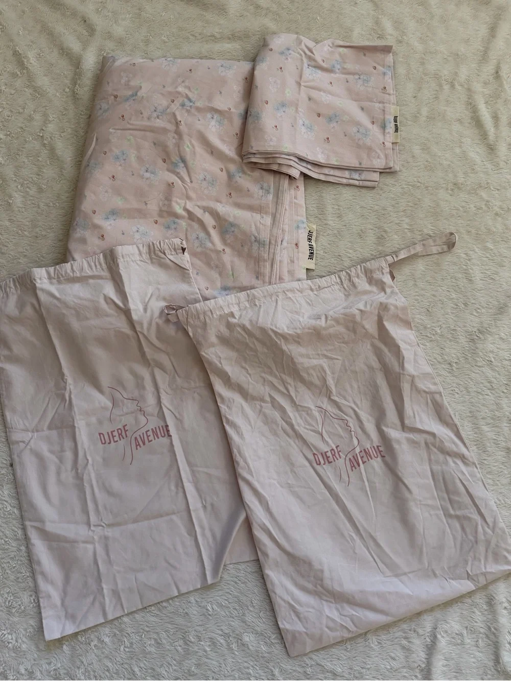 Djerf Avenue Duvet Cover Pillow Case Set Single in Summer Island NWOT